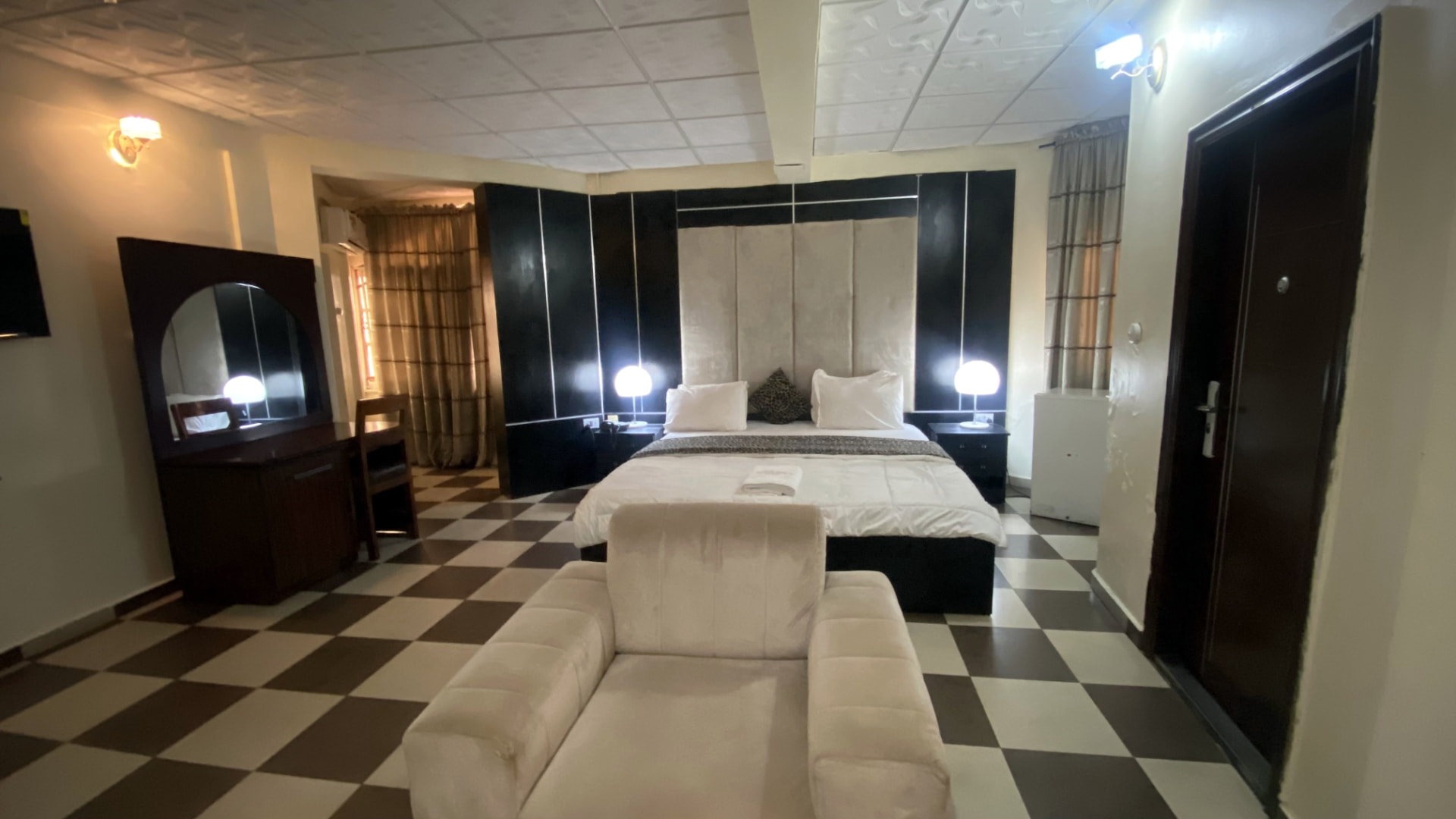 Executive Room — dresser and bedroom