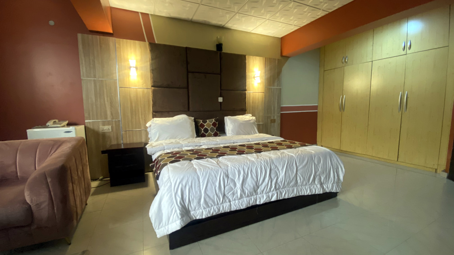 Guest room — bedroom and coffee table