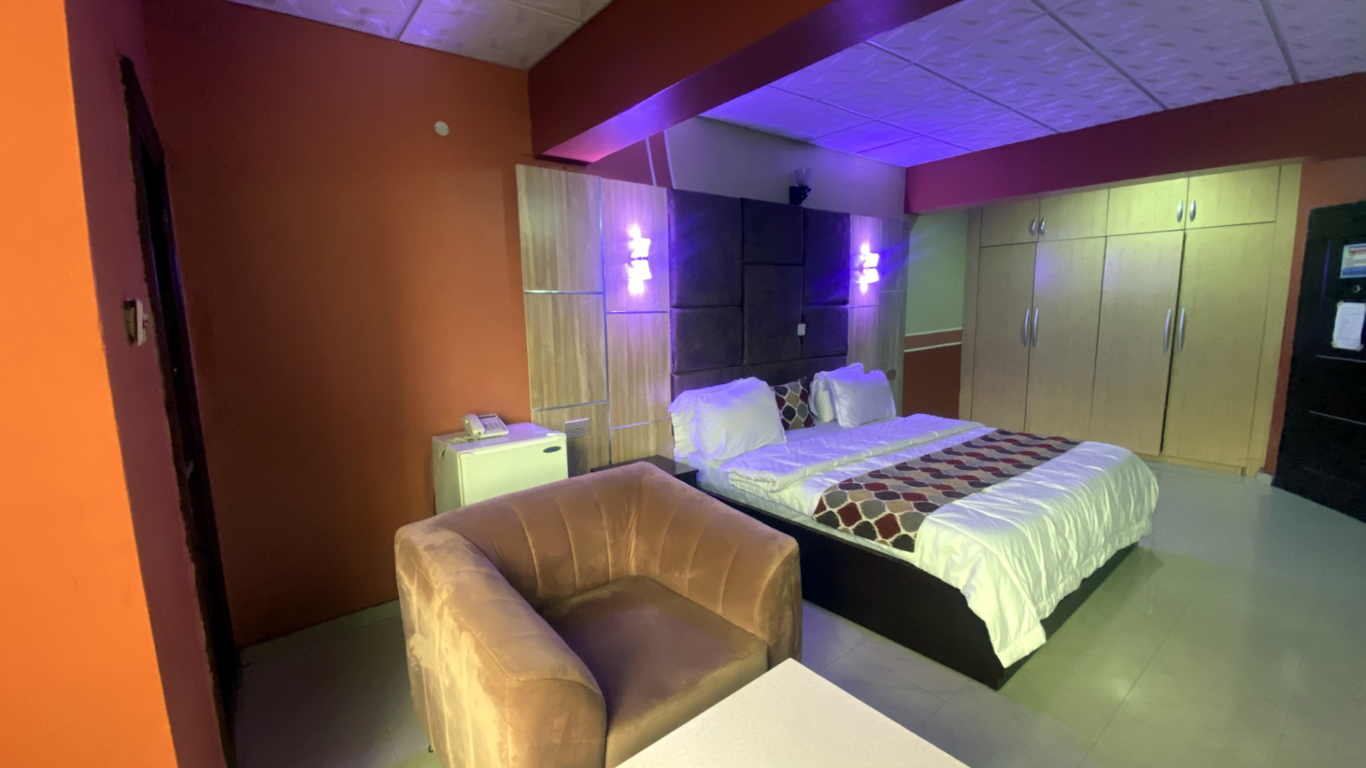 Guest room — ambient bedroom and seating
